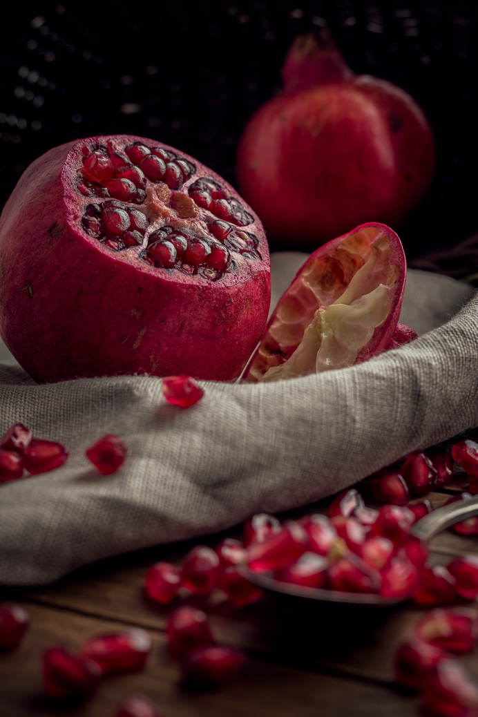 Pomegranate - Eats&Arts Food Photography