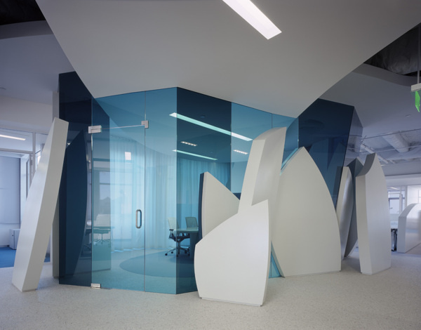 Maguire Partners, Los Angeles on Behance #glass #glazing #interiors