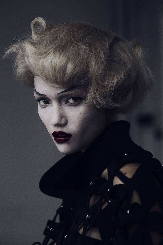 Reverse - Charlotte Carey by Dennis Stenild #stenild #dennis #revs #charlotte #fashion #carey #magazine