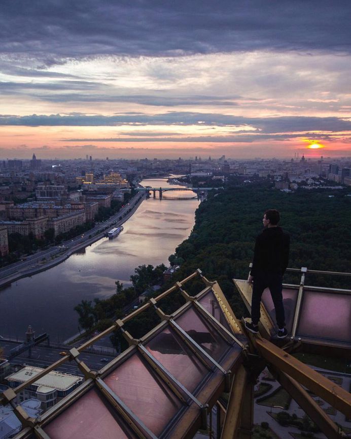 Creative Rooftop and Cityscape Photography by Misha Tumanov