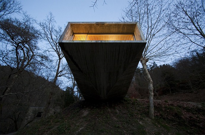 Correia Ragazzi: House in Geres
