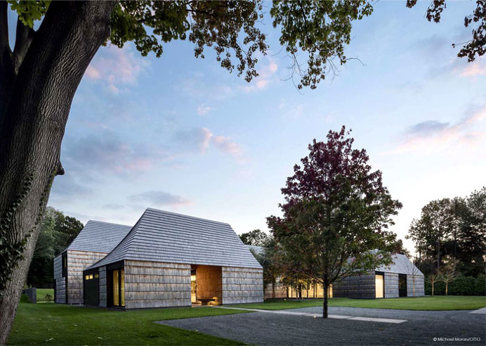 Cladding Used by Bates Masi Architects to Construct Underhill House - InteriorZine #architecture #house #home #decor