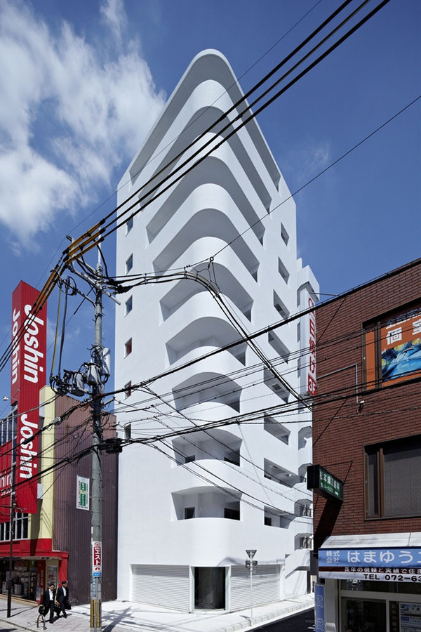 Step Tower by Eastern Design Office #modern #design #minimalism #minimal #leibal #minimalist