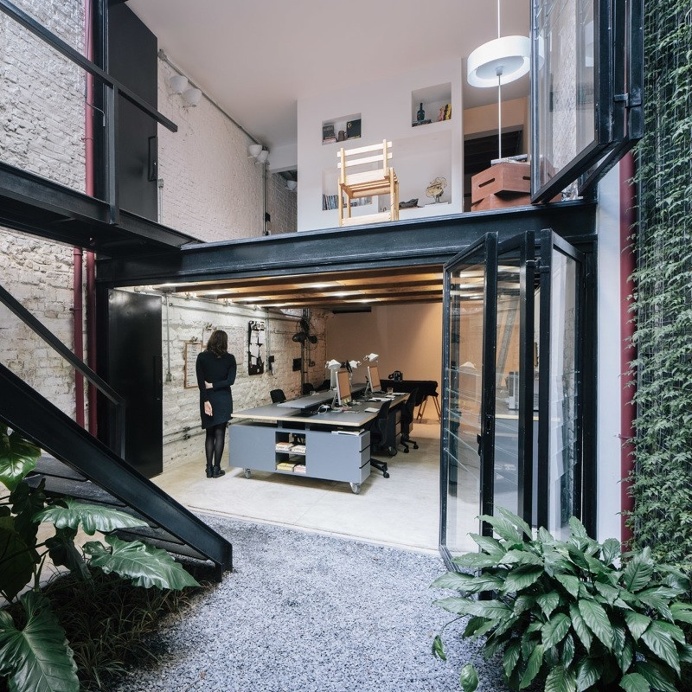 Kana Filmes Offices – a Playful and Creative Work Environment