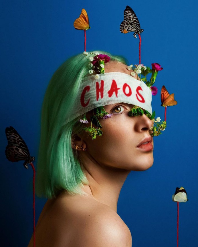 Mesmerizing and Playful Self-Portraits by Claire Luxton