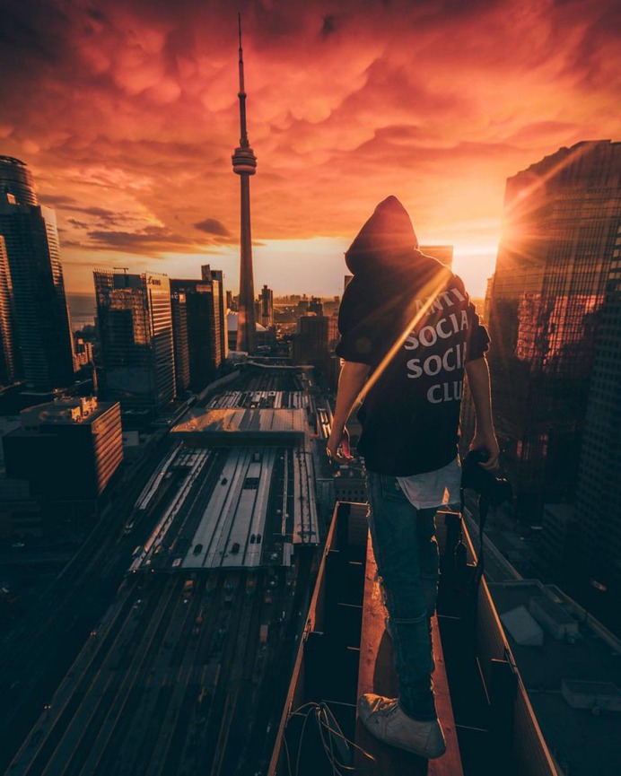 Fantastic Rooftop Photography by Yeshi Kangrang