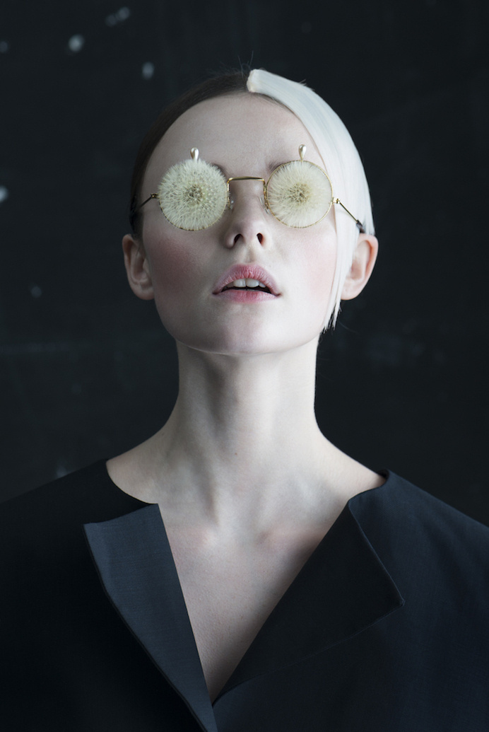 Dandelion by Isabelle Chapuis and Duy Anh Nhan Duc | iGNANT.de #photo #dandelion