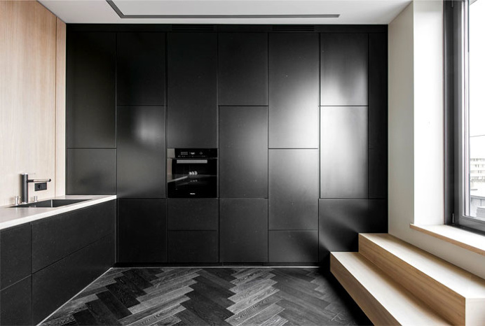 Minimalist Urban Dwelling in Vilnius in Dark Color Selection - InteriorZine #decor #interior #home