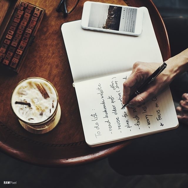 To do list. #Sample - Be inspired by Rawpixel.com #note #notes #writing #important #todo #list #listing #reminder #realimage #social #bran