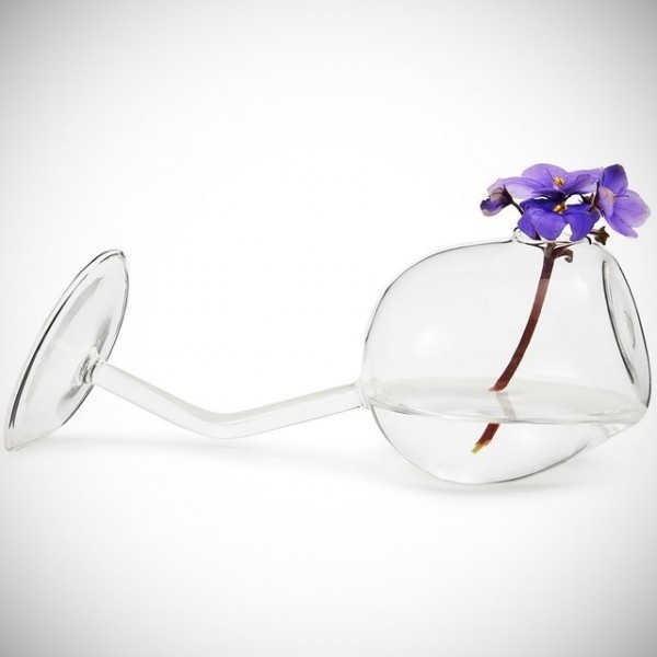 Tipsy Vase #tech #flow #gadget #gift #ideas #cool