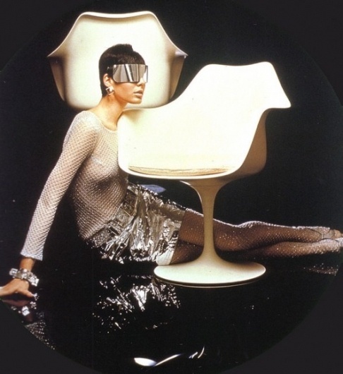 WANKEN - The Blog of Shelby White » Chairs of Mid-Century Modern #model #girl #modern #chair #vintage #midcentury