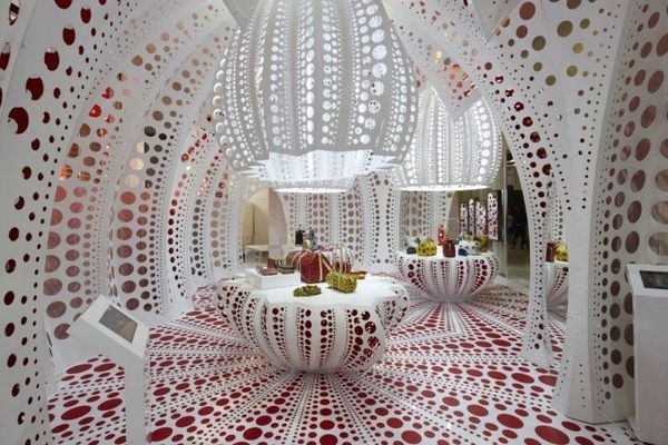 Louis Vuitton Selfridges Yayoi Kusama London #yayoi #selfridges #kusama #london #louis #vuitton