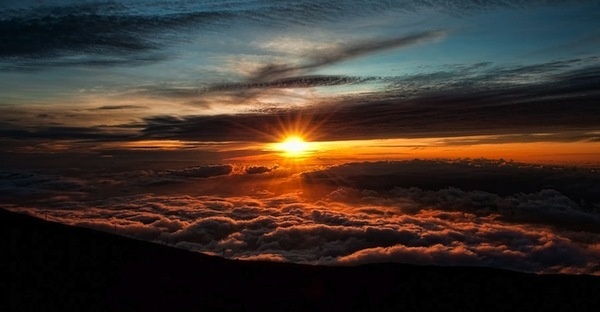 Magical Worlds Exist Just Above the Clouds My Modern Metropolis #clouds #the #photography #sunrise #above #sunset