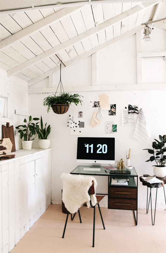 smitten studio // Sarah Sherman Samuel home office #office #space #home #desk #studio #work
