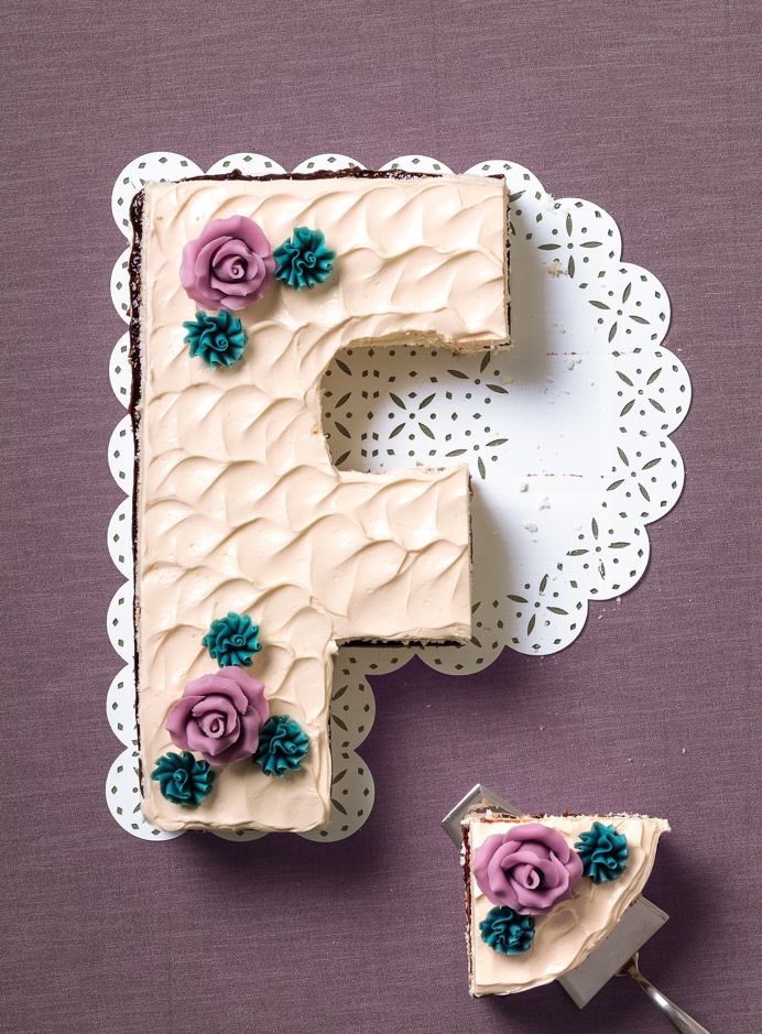 Printing Friends, the inspiring magazine for creatives, took a culinary trip around the world and ate mash potato typography, a coconut flav #cake #colourful #tactile #design #graphic #food #cover #snask #f #colorful #handmade #p #spread #editorial #magazine #typography