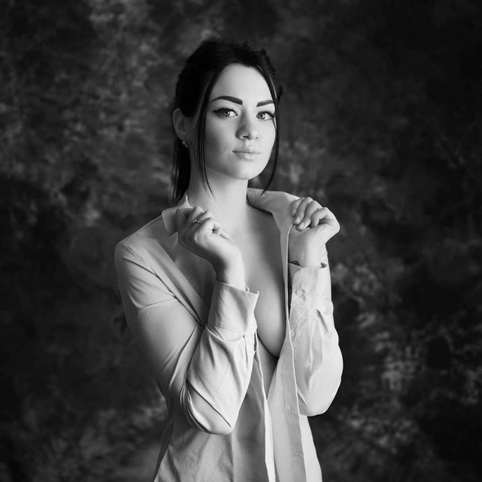 Marvelous Female Portrait Photography by Aleksei Gilev