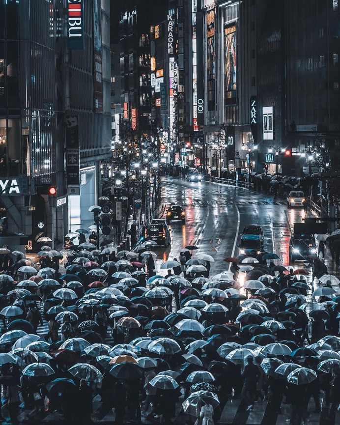 Jun Yamamoto Captures The Magic of Japan Streets at Night