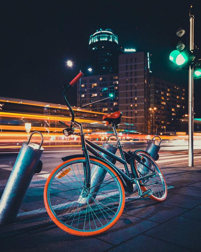 Warsaw at Night: Cinematic Urban Photography by Luke Pomotowski