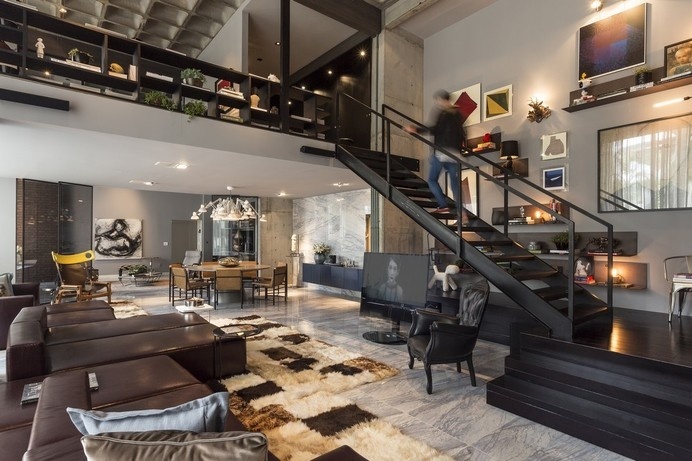 Perfect Merger Between Art and Design: Contemporary Apartment in Brazil Read more: http://freshome.com/apartments/page/2/#ixzz37fblrlcf