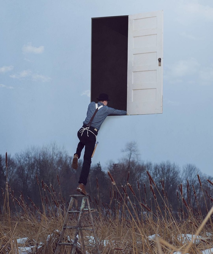 The Surreal World of Mesmerizing Photographic Illusions by Logan Zillmer