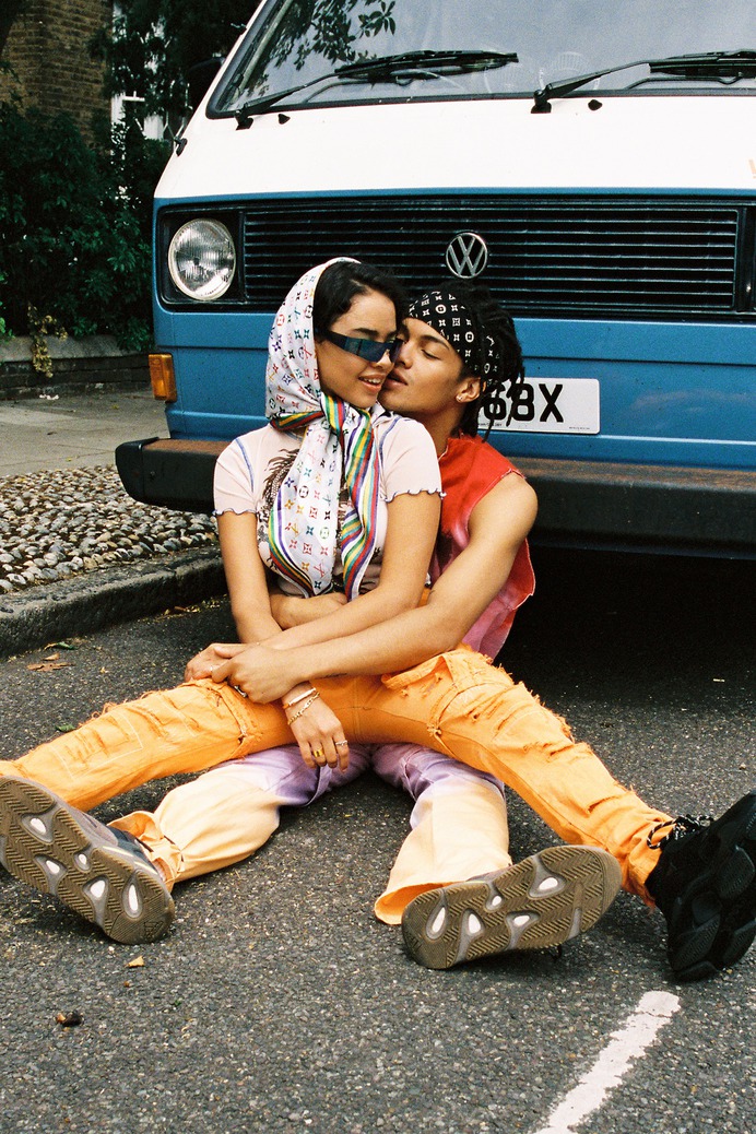 PAUSE EDITORIAL: YOUNG 'N LOVING – PAUSE Online | Men's Fashion, Street Style, Fashion News & Streetwear