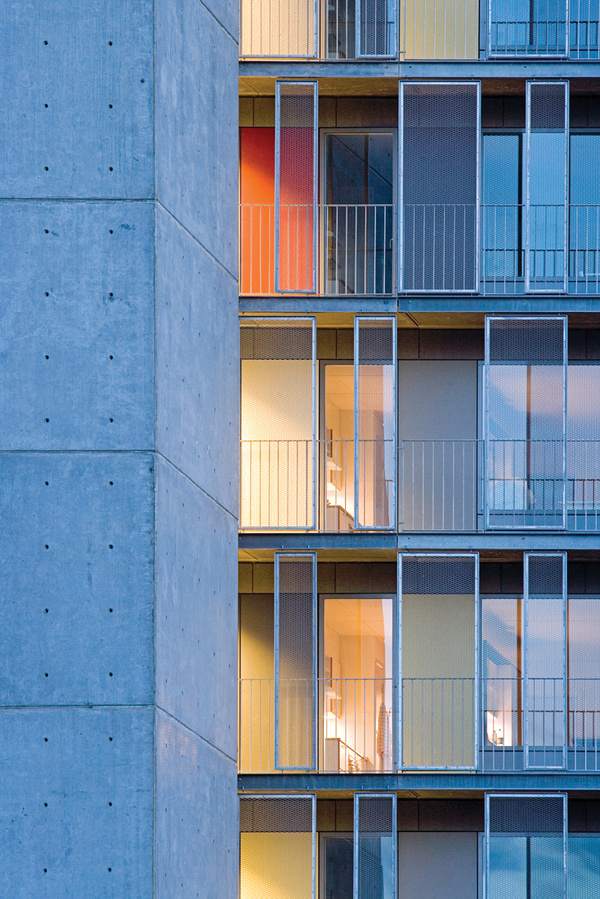 Signalhuset / NOBEL #color #denmark #architecture #copenhagen #fields #facades