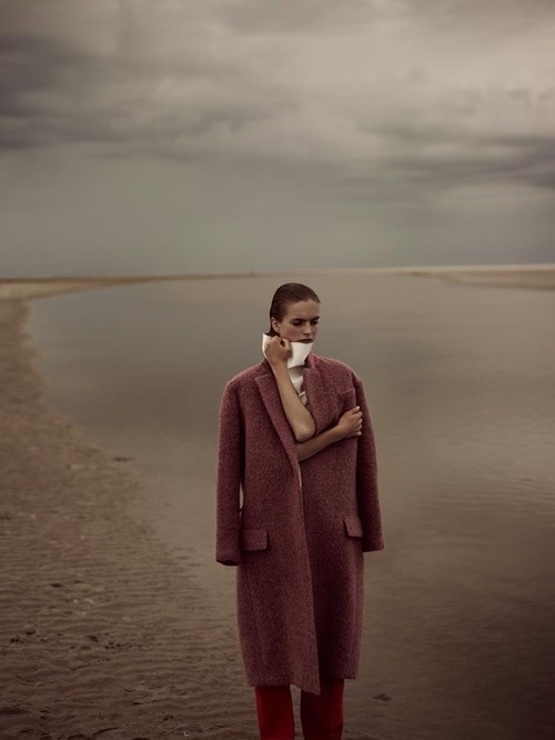 blanc pale:Mirte Mass byÂ Annemarieke van Drimmelen for Vogue #photo