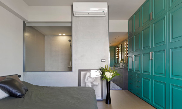 Minimally Designed Apartment With Punches of Color Photo #interior #design #decor #deco #decoration