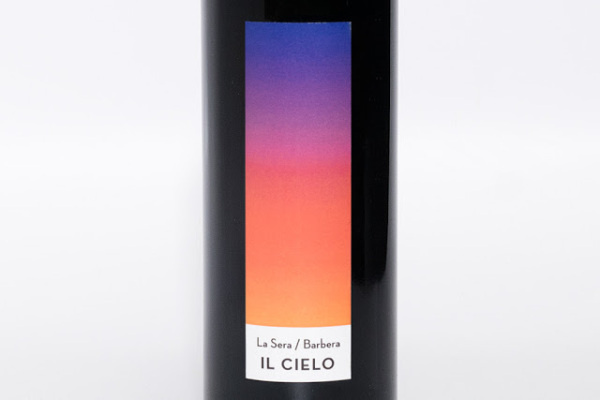 La Sera Wine by Gustav Karlsson