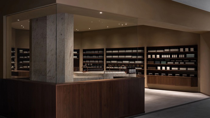 Aesop Daimaru Shinsaibashi by CASE-REAL