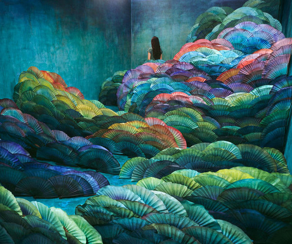 Surreal Non Photoshopped Photography by Jee Young Lee #inspiration #surreal #photography