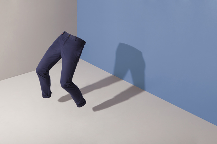 chino denim jeans beige blue color colorful photoshoot photography art design akatre french inspiration designblog mindsparklemag www.mindsp