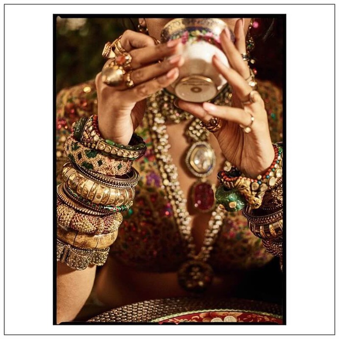 Jewellery Courtesy: Sabyasachi Heritage Jewelry