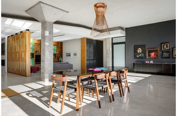 dining room / Team Architects