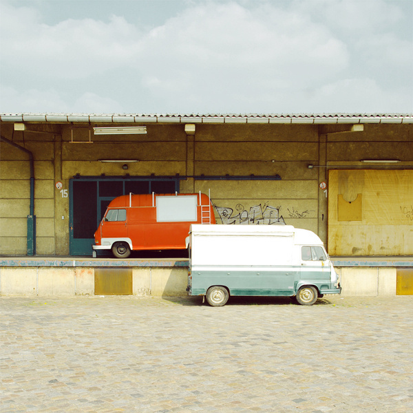 • Studie Eins : #cars #van #industrial #retro