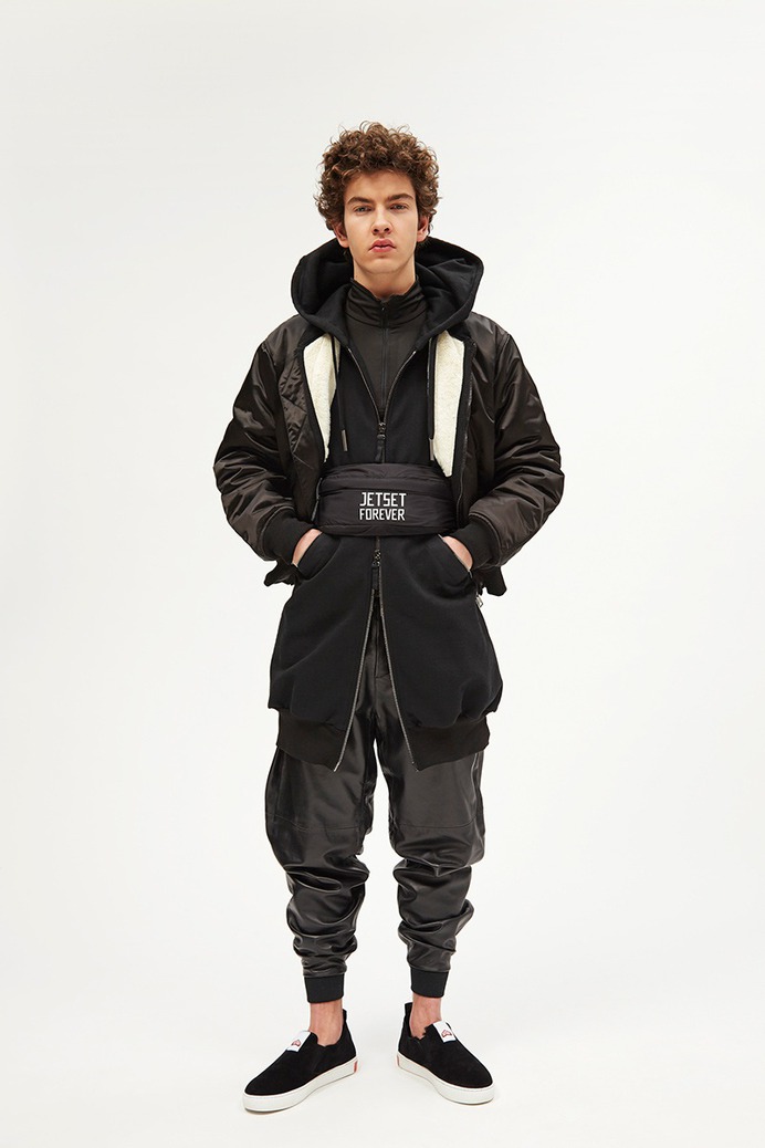 JET SET Fall/Winter 2019 - Fucking Young!