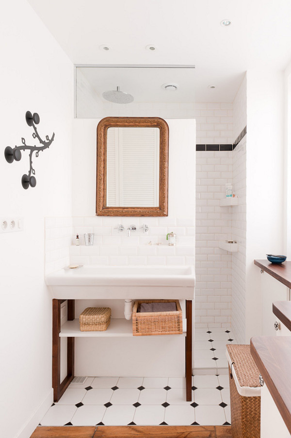 dustjacket attic: Parisian Loft #indoor #bathroom