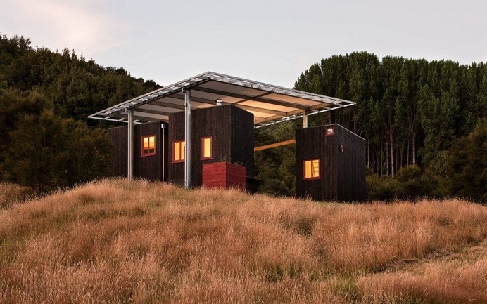 Ecosanctuary Welcome Shelter: Floating Roof Over the Wooden Boxes 16