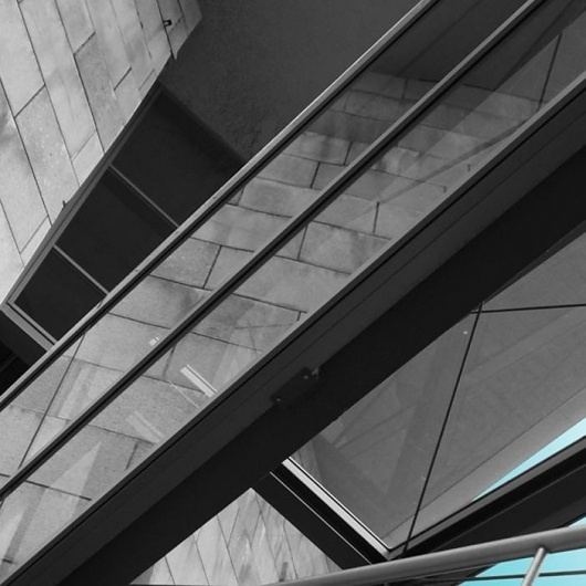 http://www.scottisharchitecture.com/access/scottisharchitecture/features/beneath-a-blue-umbrella-sky #photography #architecture