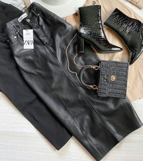The hottest and the trendiest looks of the season | Just Trendy Girls