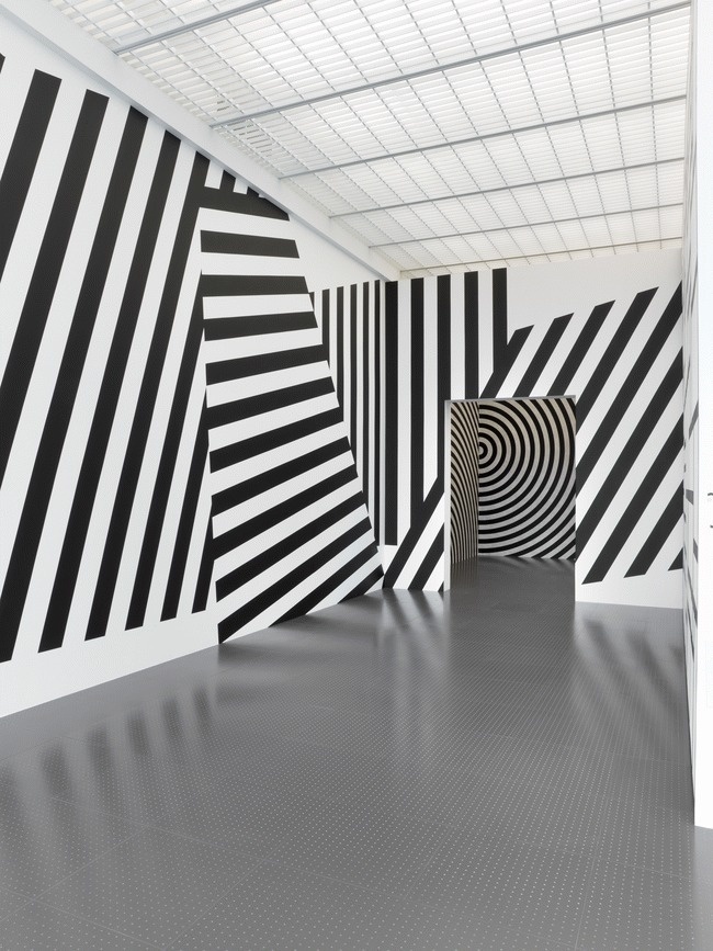 urbanartlab: Throw back Wednesday withÂ Sol LeWittÂ with a series of wall work atÂ Centre Pompidou #pp