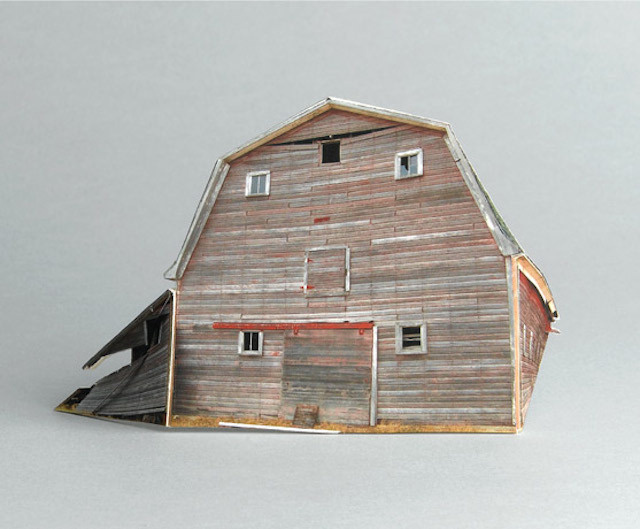 brokenhouses-23 #sculpture #house #art #broken #miniature