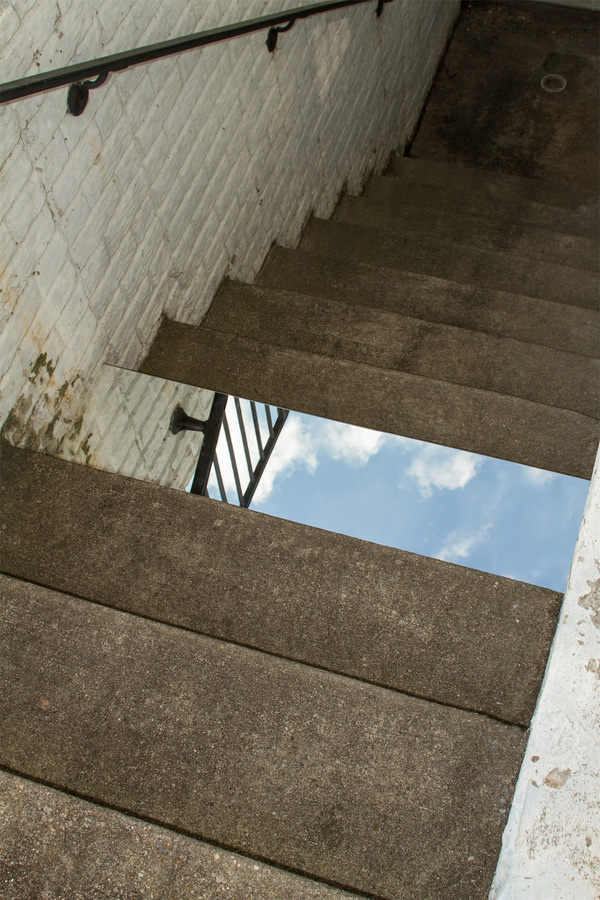 iGNANT #boyle #derak #steps #mirror #paul