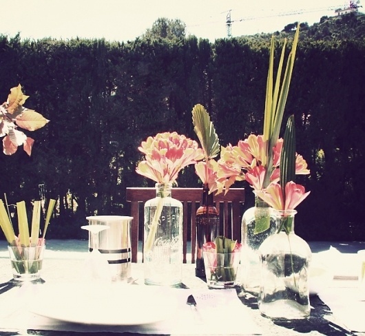 mesa.jpg (636×586) #photography #design #flowers
