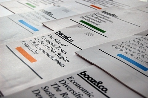 FFFFOUND! | 39_boozicsall.jpg 720×479 pixels #tyoe #serif #san #minimal #mix