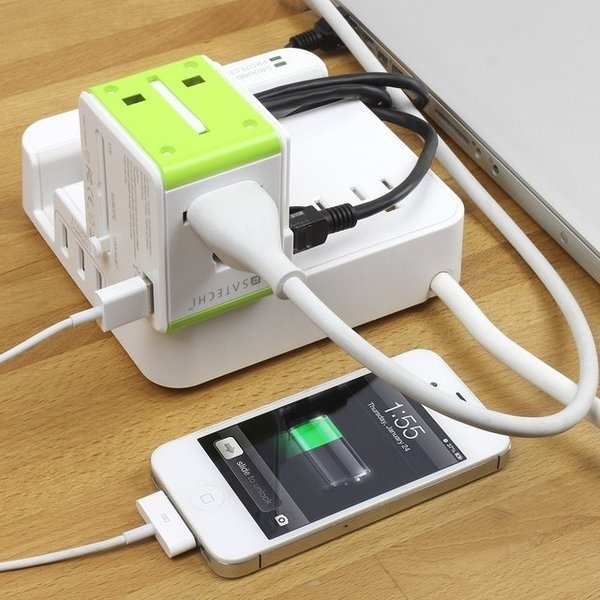 Satechi Smart Travel Router With USB Charging Port #gadget