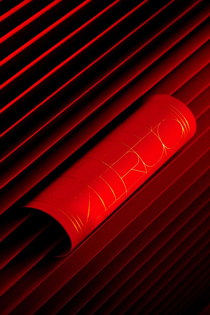 ZIRUO Gift-Box Packaging - Mindsparkle Mag Design by ENJOY DESIGN LAB (Director:verney / Designer_GINO) Photo:HAY #packaging #identity #branding #design #color #photography #graphic #design #gallery #blog #project #mindsparkle #mag #beautiful #portfolio #designer