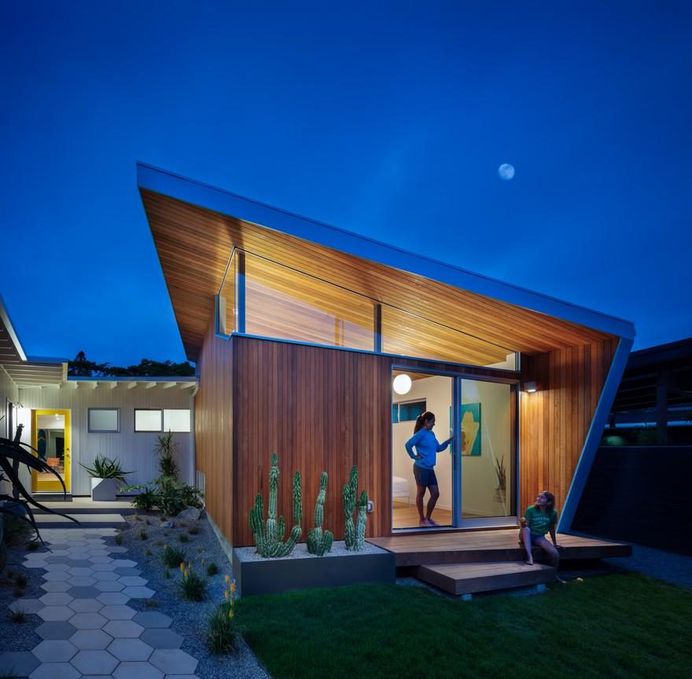 Cardiff Ranch, Surfside Projects 14
