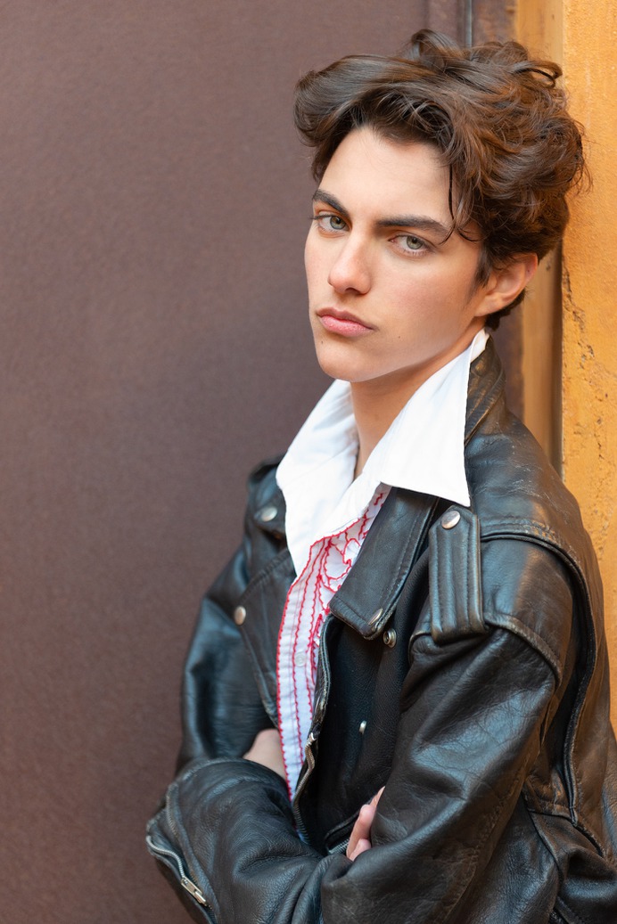 Roman Hierro Villa on Behance