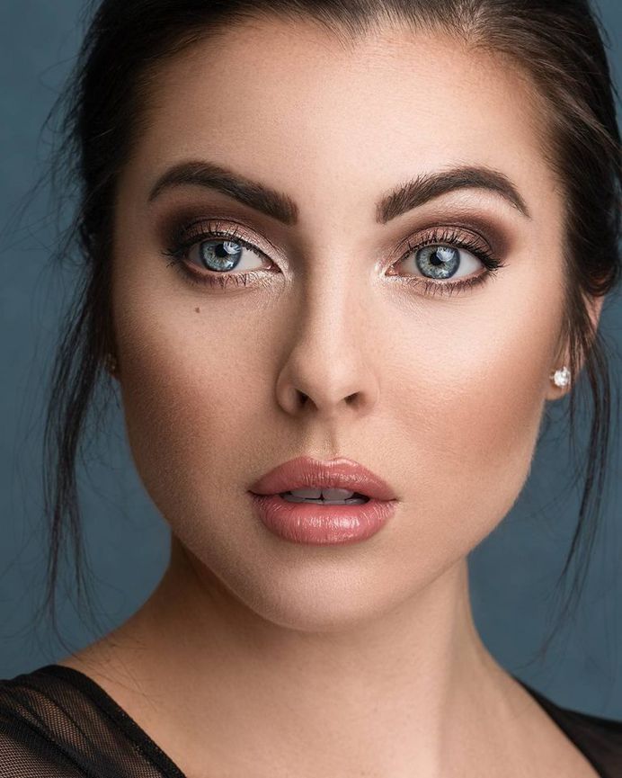Mesmerizing Fashion and Beauty Portrait Photography by Miguel Quiles